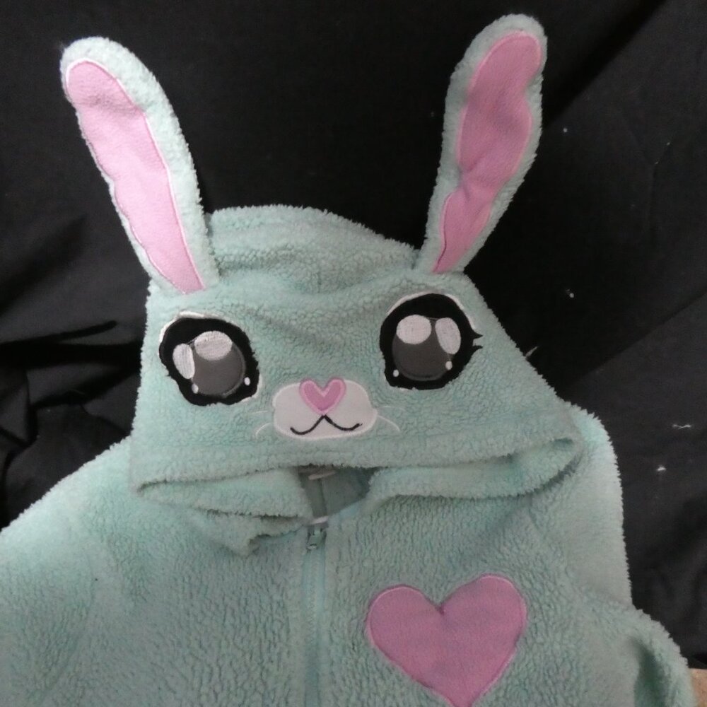 FUNZIE TIME | medium 10-12 | Zip-Up Hooded Bunny Heart Onesie - Sleepwear